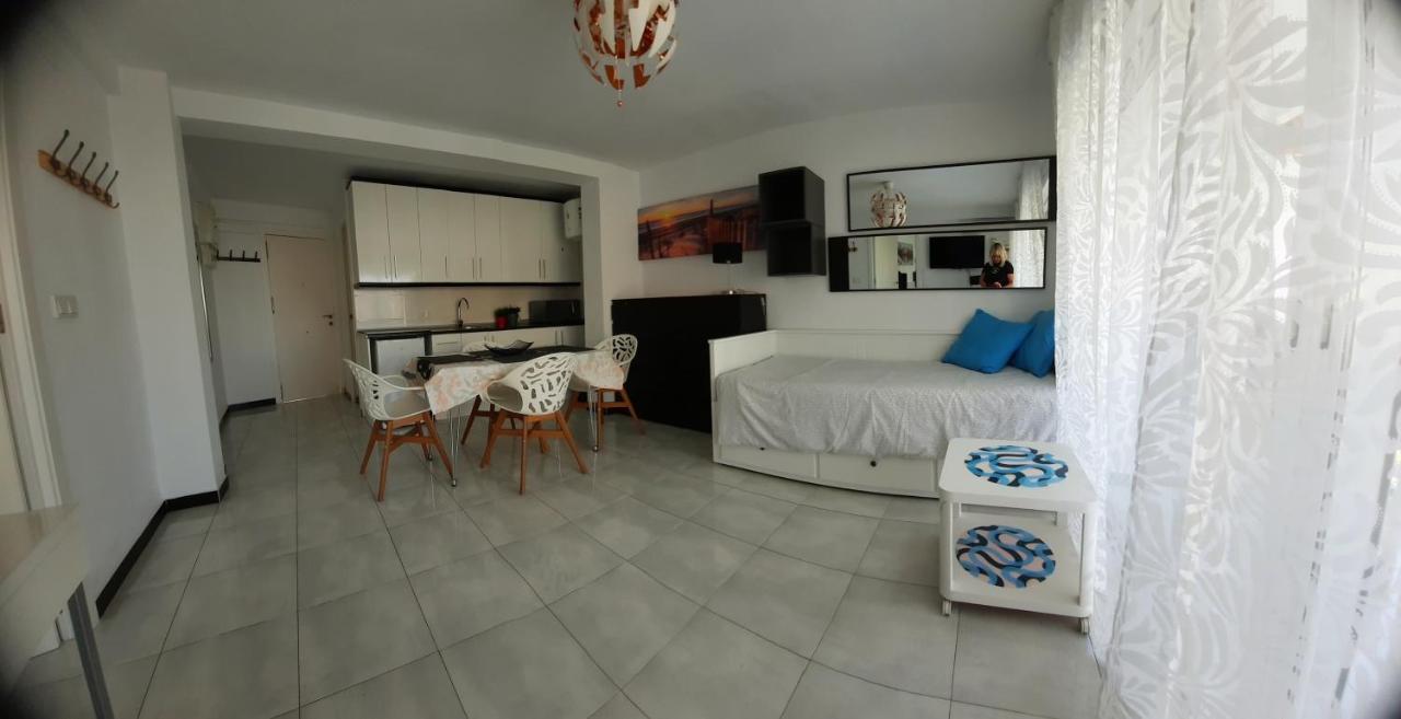 בנידורם Happy Loix Apartamento Wifi Aa מראה חיצוני תמונה